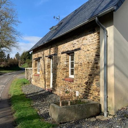 Gite " La Petite Maison" Livry  ภายนอก รูปภาพ